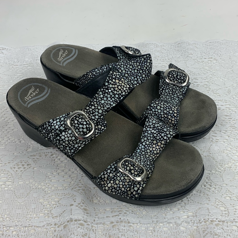 Dansko Leather wedge Sandals Adjustable Buckle strap iridescent black gray Sz 40